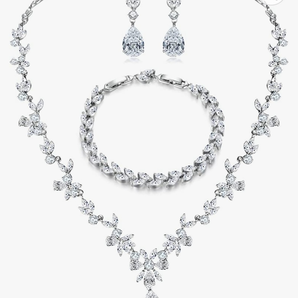Haskins Jewelry Set White AAA Cubic Zirconia